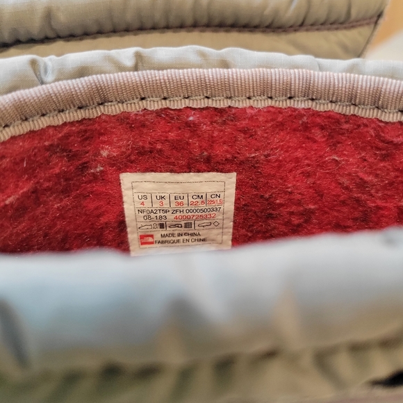 North face alpenglow snow boots size 4 - Picture 4 of 5